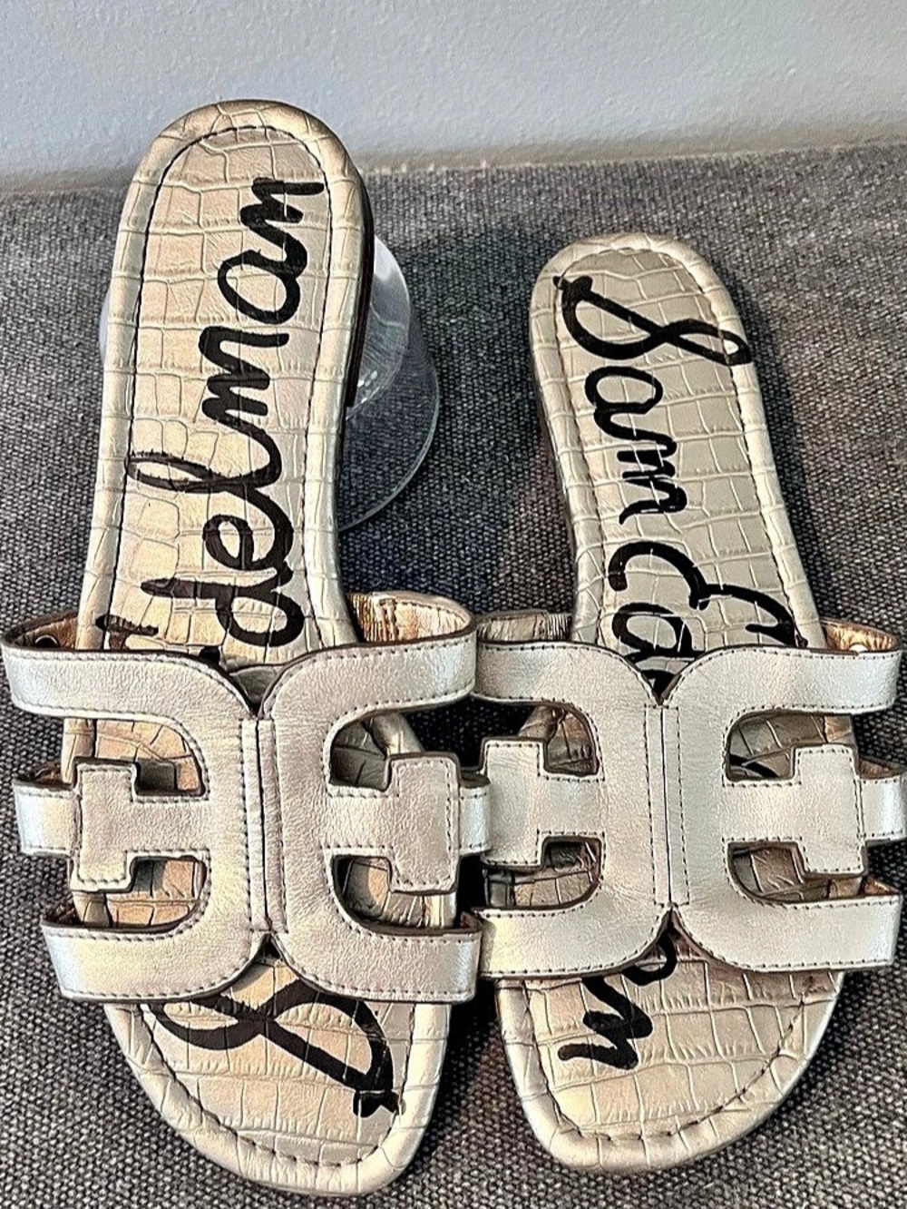 Sam Edelman Bay Slide
Sandals Women's Sz 8.5 Metallic Leather
Slip On